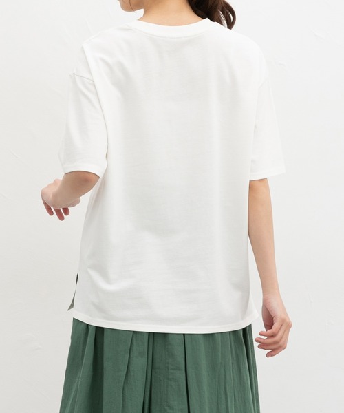 Honeys(ハニーズ)の「【UVカット】こだわり綿刺繍ゆるT(Tシャツ/カットソー・レディース・ネイビー/グリーン/ホワイト×レッド/ブラック/ホワイト系その他2・L/LL/M/S)」の22枚目の写真