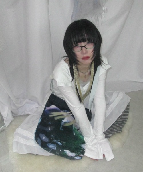 Never mind the XU / Chikashitsu+(ネバーマインド ザ エックスユー / チカシツプラス)の「【Nerd out XU】color oval retro glasses / 【ナードアウトエックスユー】カラーオーバルレトログラス<着用動画あり>(メガネ・メンズ・ブラウン/ブルー/レッド・ONE SIZE)」の17枚目の写真