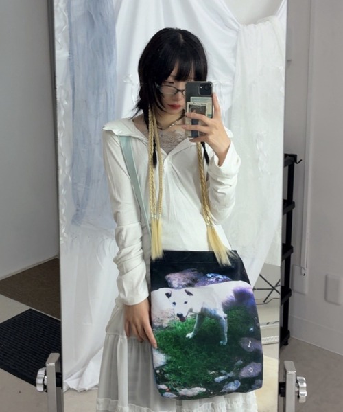 Never mind the XU / Chikashitsu+(ネバーマインド ザ エックスユー / チカシツプラス)の「【Nerd out XU】color oval retro glasses / 【ナードアウトエックスユー】カラーオーバルレトログラス<着用動画あり>(メガネ・メンズ・ブラウン/ブルー/レッド・ONE SIZE)」の21枚目の写真