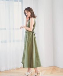 バックオープンワンピース/ウエストリボンデザイン × Aラインシルエット