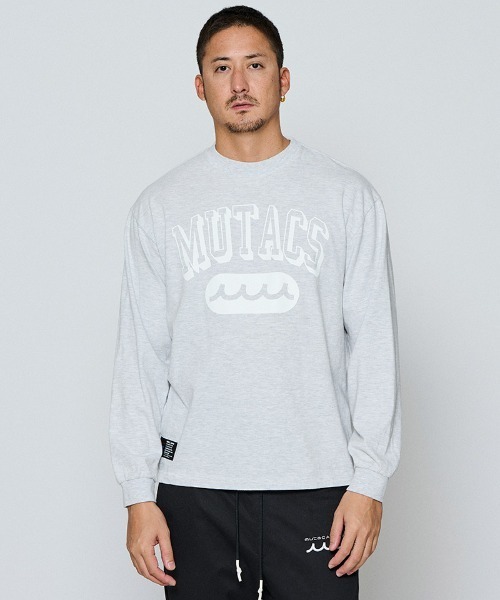 ACANTHUS(アカンサス)の「mlt5697-Shadow College Logo L-S Tee ロングスリーブTシャツ(MA2661)(Tシャツ/カットソー・メンズ・ブラック/ネイビー/グレー/ホワイト・XL/L/M/S)」の3枚目の写真