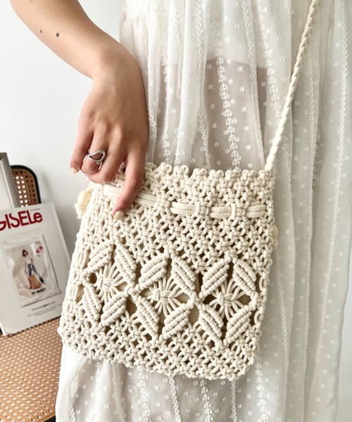 wears(ウェアーズ)の「マクラメ編み巾着ショルダーバッグ(ショルダーバッグ・レディース・ベージュ/アイボリー/ホワイト・FREE)」の15枚目の写真