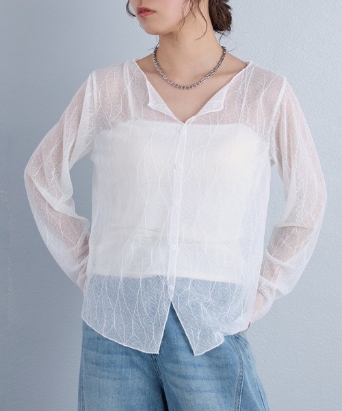 murea（ミュレア）の「総柄シアーカーディガン風長袖トップス（Tシャツ/カットソー・レディース・ブラック/ホワイト・FREE）」の4枚目の写真