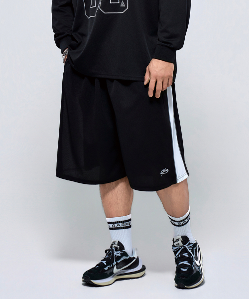 PHYSICAL GARMENTS（フィジカルガーメンツ）の「P2611 クールメッシュパイピングバミューダパンツ [ブラック]（スウェットパンツ・レディース・ブラック・1/2）」の8枚目の写真