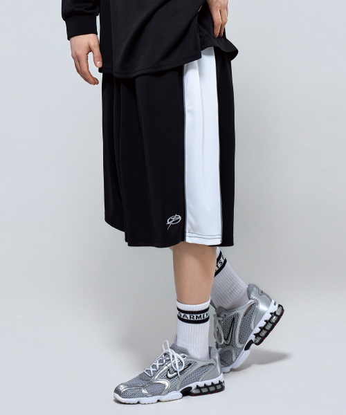PHYSICAL GARMENTS（フィジカルガーメンツ）の「P2611 クールメッシュパイピングバミューダパンツ [ブラック]（スウェットパンツ・レディース・ブラック・1/2）」の15枚目の写真
