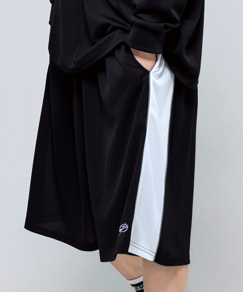 PHYSICAL GARMENTS（フィジカルガーメンツ）の「P2611 クールメッシュパイピングバミューダパンツ [ブラック]（スウェットパンツ・レディース・ブラック・1/2）」の20枚目の写真