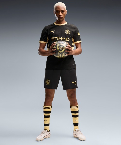 PUMA(プーマ)の「PUMA プーマ メンズ マンチェスターシティ FC ショーツ(その他パンツ・メンズ・ライトブルー/ブラック系その他・LARGE/MEDIUM/SMALL/X-LARGE)」の1枚目の写真
