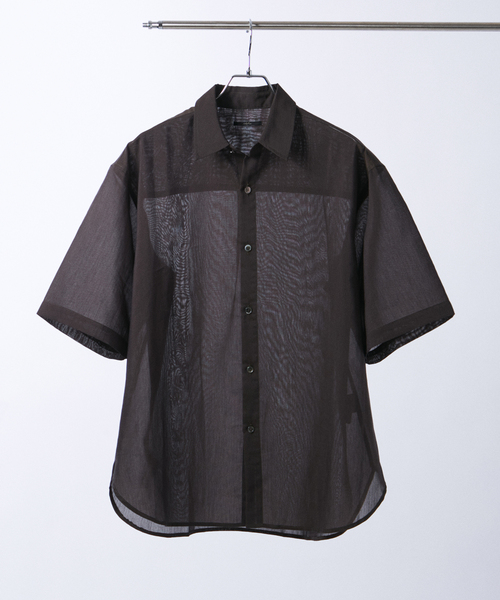 EDIFICE(エディフィス)の「シアー レギュラー シャツ(シャツ/ブラウス・メンズ・ブラウン/アイボリー・LARGE/MEDIUM)」の2枚目の写真