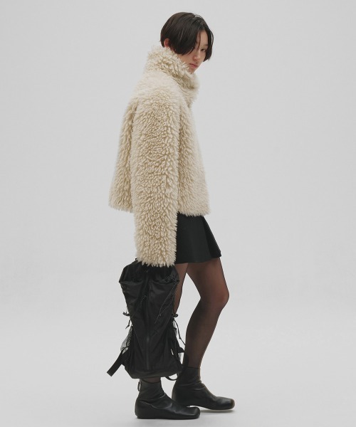 TODAYFUL(トゥデイフル)の「Fur Short Coat(ムートンコート・レディース・アイボリー・38inch/36inch)」の5枚目の写真
