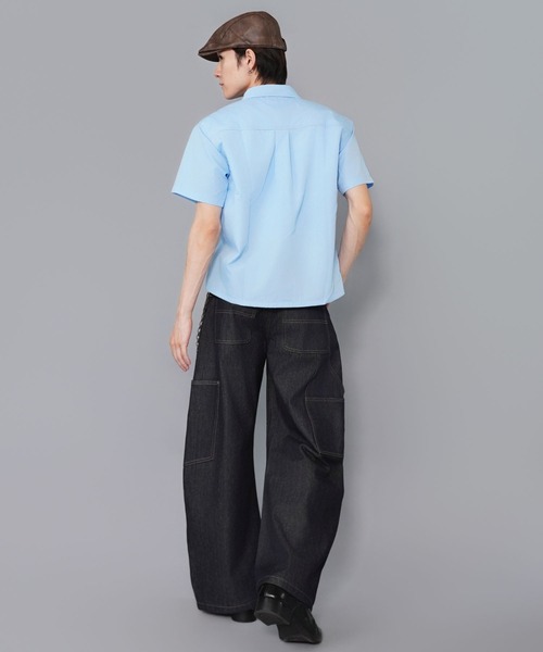 SPINNS（スピンズ）の「短丈ボックスシルエット半袖シャツ/ワンポイントロゴ/レギュラーカラー（シャツ/ブラウス・メンズ・ブラック/ブルー/ホワイト・ONESIZE）」の11枚目の写真
