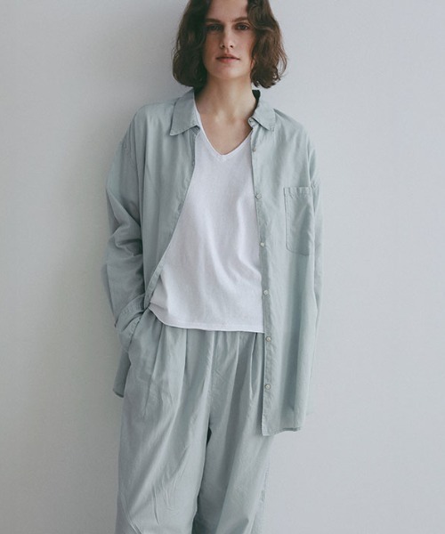 ETRE TOKYO(エトレトウキョウ)の「ガーメントダイソフトシアーシャツ(シャツ/ブラウス・レディース・ブラック/ミント/セージグリーン・FREE)」の3枚目の写真