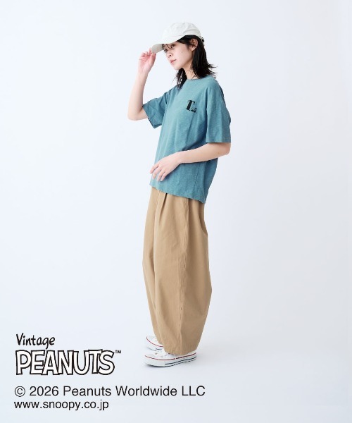 THREE FIFTY STANDARD（スリーフィフティースタンダード）の「ＰＥＡＮＵＴＳ〈スヌーピー＆フレンズ〉　リネンブレンドのプリントＴシャツ（Tシャツ/カットソー・レディース・ピンク系その他/ブルー系その他/ブラウン系その他・M/LL/L）」の11枚目の写真