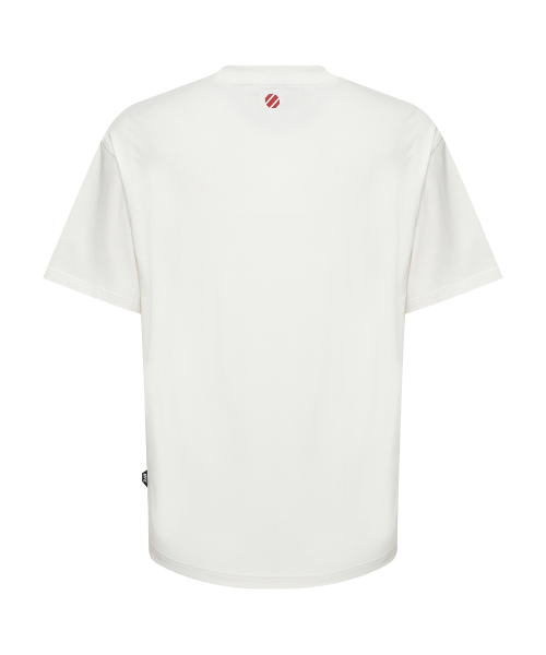 UFC SPORT(ユーエフシー スポーツ)の「UFC SPON DAILY リラックスフィット半袖Tシャツ ホワイト U2SSX2306WH(Tシャツ/カットソー・メンズ・その他・2XL/LARGE/MEDIUM/X-LARGE/SMALL/3XL)」の4枚目の写真