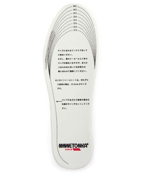 Minnetonka（ミネトンカ）の「MINNETONKA（ミネトンカ） / モノグラムロゴ インソール INSOLE（インソール/シューズクッション・レディース・ホワイト・ONESIZE）」の2枚目の写真