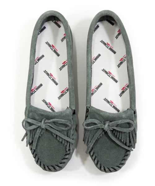 Minnetonka（ミネトンカ）の「MINNETONKA（ミネトンカ） / モノグラムロゴ インソール INSOLE（インソール/シューズクッション・レディース・ホワイト・ONESIZE）」の4枚目の写真