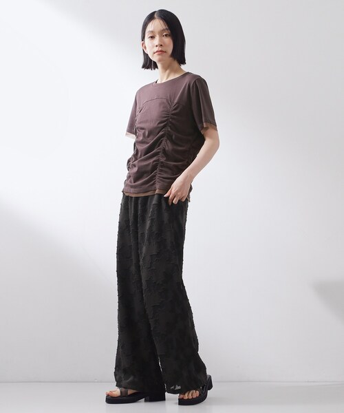 THE SHOP TK (ザ ショップ ティーケー )の「【ひんやり】シャーリングデザインカットソー(Tシャツ/カットソー・レディース・オフホワイト/ブラック/ダークブラウン・13/12)」の14枚目の写真