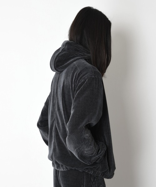 SUPERTHANKS（スーパーサンクス）の「＜オリジナル刺繍＞ストレッチコーデュロイハーフジップフーディStretch corduroy Half zip hoodie（パーカー・メンズ・ブラック/チャコールグレー・L/M/S）」の14枚目の写真