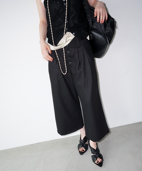 chuclla（チュクラ）の「フロントボタン クロップドワイドパンツ chw26a076（その他パンツ・レディース・ブラック・L/M/S）」の2枚目の写真