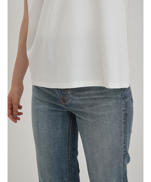 Mila Owen(ミラオーウェン)の「二段ロゴグラフィックTシャツ(Tシャツ/カットソー・レディース・ボルドー/ライトブルー/ホワイト・F)」の10枚目の写真