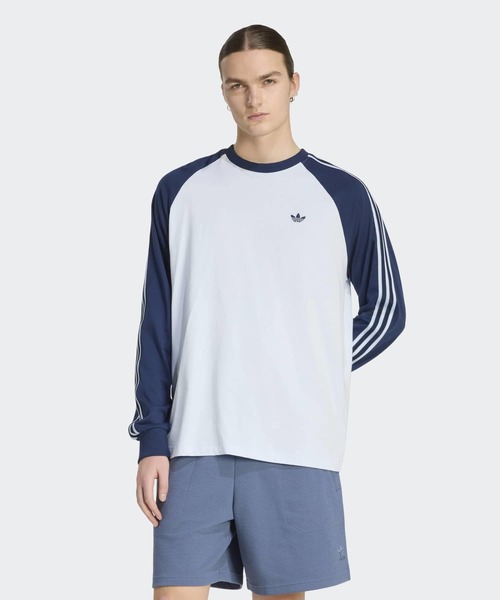 adidas(アディダス)の「ブリットコア カリ 長袖Tシャツ / ロンT / アディダスオリジナルス adidas Originals(Tシャツ/カットソー・メンズ・ブルー・XX-LARGE/3XL/LARGE/MEDIUM/SMALL/X-LARGE/X-SMALL)」の1枚目の写真