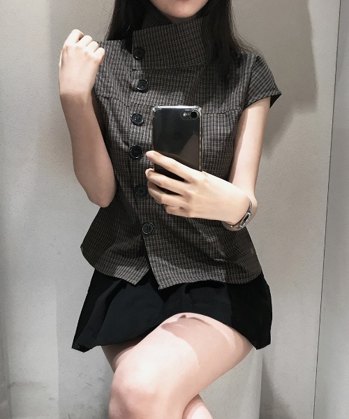 FAVORITO(ファヴォリート)の「襟付きチェック柄ブラウス(シャツ/ブラウス・レディース・ブラウン・S/L/M)」の6枚目の写真