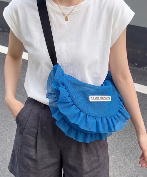 THEATRE PRODUCTS(シアタープロダクツ)の「【THEATRE PRODUCTS】メッシュフリルラウンドショルダーバッグ Lサイズ SPD(ショルダーバッグ・レディース・ブルー/ベージュ/ブラック/グレー/ネイビー・FREE)」の14枚目の写真
