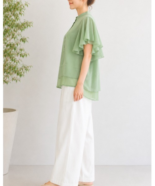 FAZVY(ファズビー)の「ふわりと華やぐ フレアスリーブ半袖シフォンブラウス(シャツ/ブラウス・レディース・グリーン/ベージュ/ホワイト・M/L)」の21枚目の写真