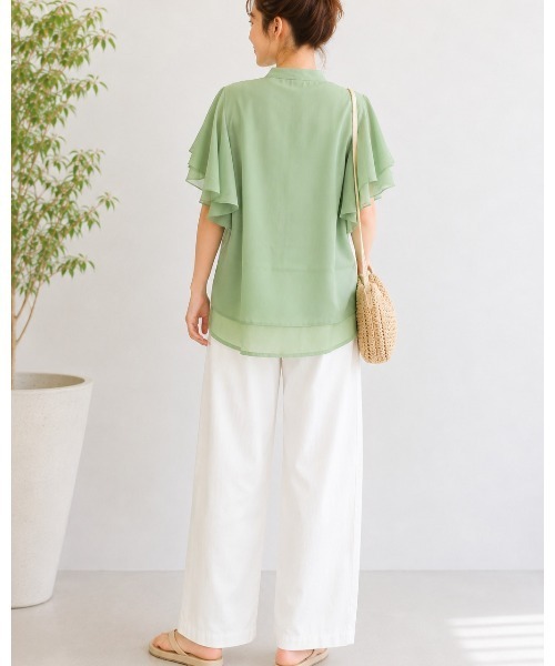 FAZVY(ファズビー)の「ふわりと華やぐ フレアスリーブ半袖シフォンブラウス(シャツ/ブラウス・レディース・グリーン/ベージュ/ホワイト・M/L)」の22枚目の写真