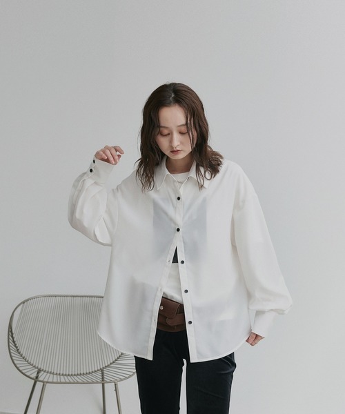 ad thie(アドティエ)の「ジョーゼット オーバーサイズ シャツ(シャツ/ブラウス・レディース・チャコール/ブラック/ライトブルー/オフホワイト・FREE)」の8枚目の写真