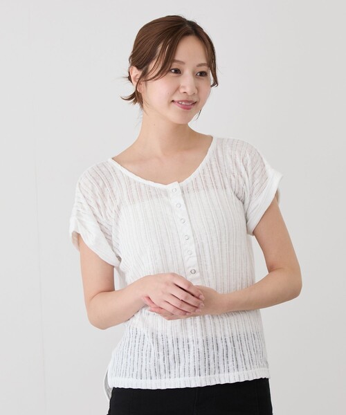Jayro（ジャイロ）の「シアードットボタンヘンリーネックプルオーバー（Tシャツ/カットソー・レディース・チャコールグレー/ホワイト系その他/ブラウン系その他2/ブラック・M）」の2枚目の写真