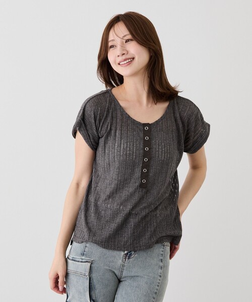 Jayro（ジャイロ）の「シアードットボタンヘンリーネックプルオーバー（Tシャツ/カットソー・レディース・チャコールグレー/ホワイト系その他/ブラウン系その他2/ブラック・M）」の8枚目の写真