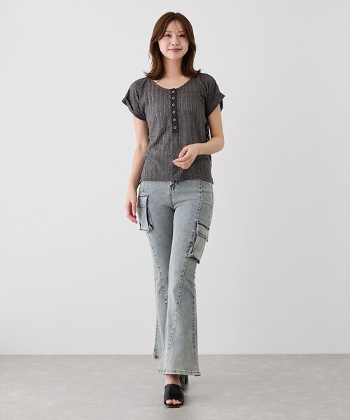 Jayro（ジャイロ）の「シアードットボタンヘンリーネックプルオーバー（Tシャツ/カットソー・レディース・チャコールグレー/ホワイト系その他/ブラウン系その他2/ブラック・M）」の12枚目の写真