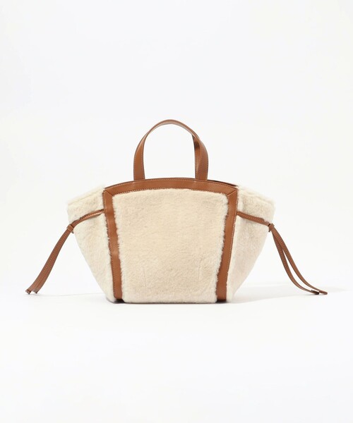 TOMORROWLAND （トゥモローランド）の「TOMORROWLAND BAG T FUR TOTE バッグ（トートバッグ・レディース・ライトベージュ/グレー系その他2・FREE）」の9枚目の写真