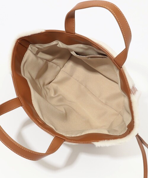 TOMORROWLAND （トゥモローランド）の「TOMORROWLAND BAG T FUR TOTE バッグ（トートバッグ・レディース・ライトベージュ/グレー系その他2・FREE）」の4枚目の写真
