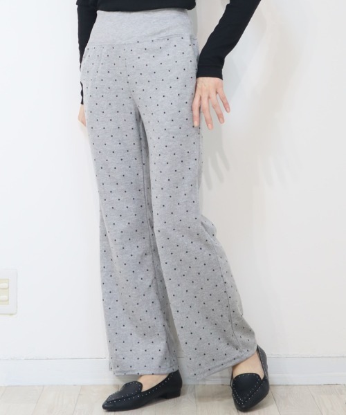 DISKEEN SURE(ディスキーンシュアー)の「程よいフレア感がスタイルアップをサポ~ト!ドット柄イージーフレアパンツ(その他パンツ・レディース・ブラック/ベージュ/グレー・FREE)」の20枚目の写真