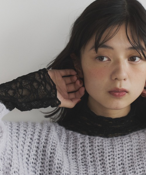 ELNEsoi(エルネソワ)の「レースハイネックトップス(Tシャツ/カットソー・レディース・アイボリー/ブラック・FREE)」の12枚目の写真