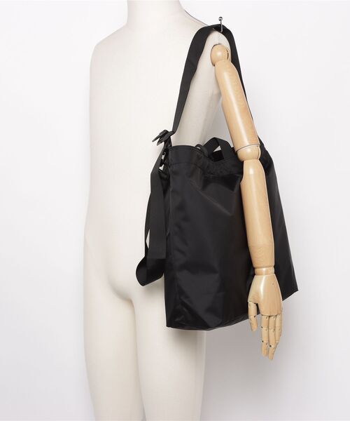 BAICYCLON by Bagjack(バイシクロン バイ バグジャック)の「BAICYCLON by Bagjack/バイシクロン バイ バッグジャック/PACKABLE TOTESHOULDER BAG(ショルダーバッグ・メンズ・ブラック・F)」の7枚目の写真