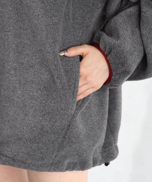 tiptop(ティップトップ)の「フリースハイネック配色プルオーバー(その他トップス・レディース・チャコールグレー/グレー/ブルー・FREE)」の20枚目の写真