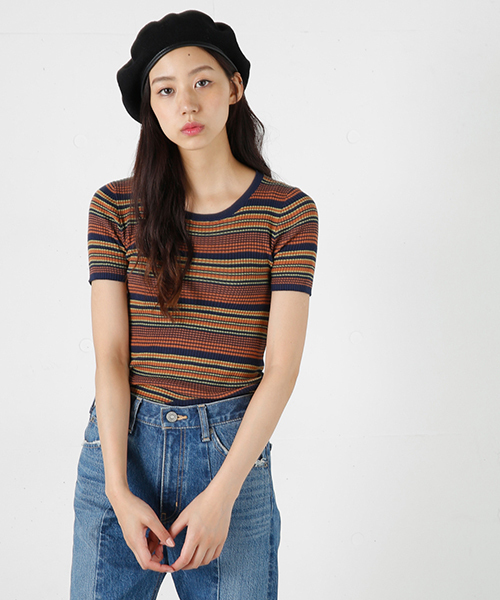 MOUSSY（マウジー）の「MULTI BORDER TEE（ニット/セーター・レディース・ブラック系その他/レッド系その他/ダークネイビー・FREE）」の3枚目の写真