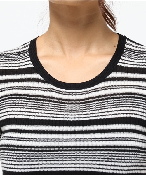 MOUSSY（マウジー）の「MULTI BORDER TEE（ニット/セーター・レディース・ブラック系その他/レッド系その他/ダークネイビー・FREE）」の7枚目の写真