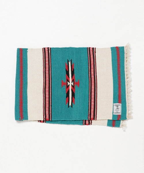 チャイハネ（チャイハネ）の「【チャイハネ】オルテガ柄ロングプレイスマット / テーブルランナー（ランチョンマット/テーブルウェア・レディース・レッド/グリーン/イエロー/ターコイズブルー/オフホワイト/パープル/ブラック/マスタード/ベージュ/グレー/ブラウン/ブルー・FREE）」の13枚目の写真