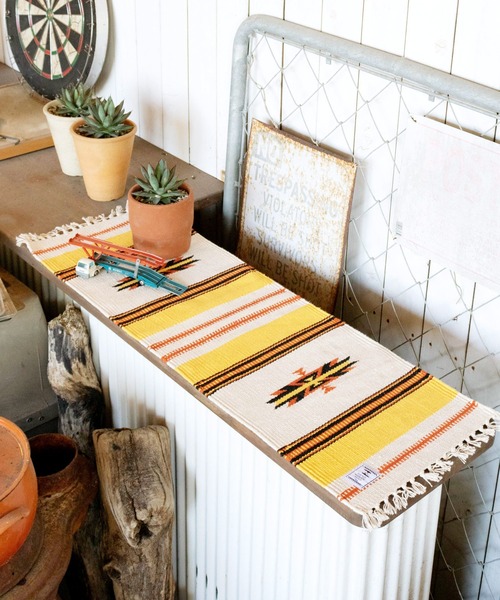 チャイハネ（チャイハネ）の「【チャイハネ】オルテガ柄ロングプレイスマット / テーブルランナー（ランチョンマット/テーブルウェア・レディース・レッド/グリーン/イエロー/ターコイズブルー/オフホワイト/パープル/ブラック/マスタード/ベージュ/グレー/ブラウン/ブルー・FREE）」の11枚目の写真