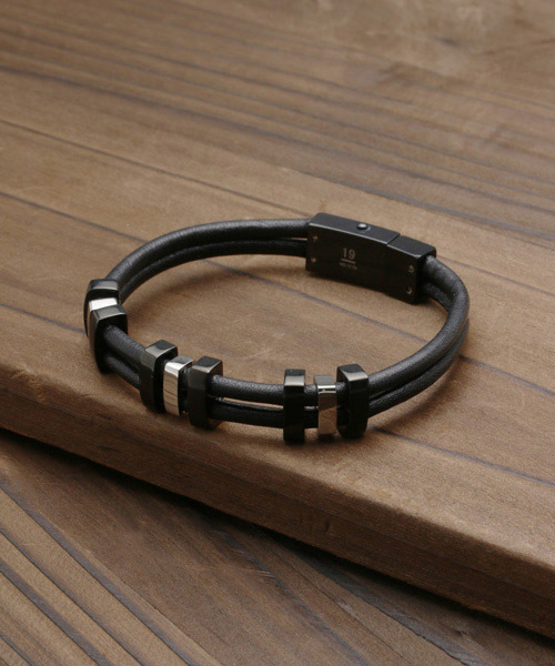 POLICE（ポリス）の「【POLICE】 ポリス TAMPA レザー ブレスレット（ブレスレット・メンズ・ブラウン/ブラック・FREE）」の9枚目の写真