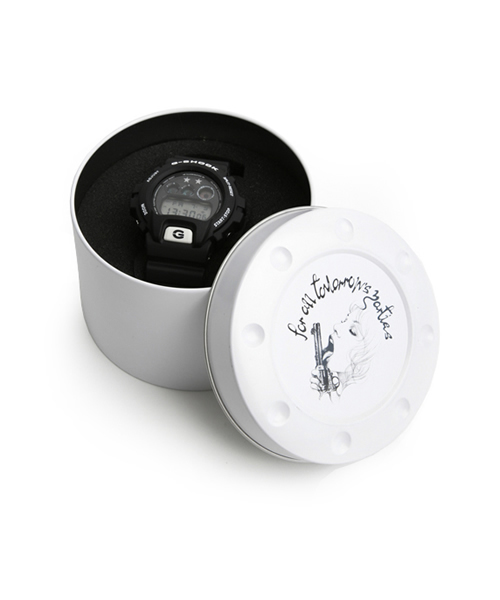 G-SHOCK（ジーショック）の「PDS LONDON別注Gショック（アナログ腕時計・メンズ・ブラック・FREE）」の7枚目の写真