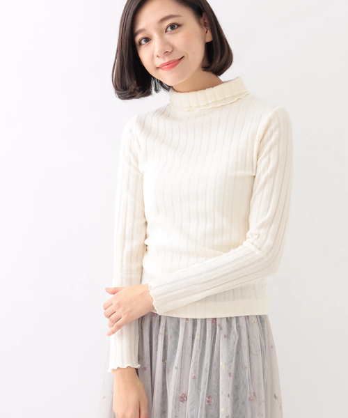 earth music&ecology（アースミュージックアンドエコロジー）の「・ダブル衿トタンテレコプルオーバー（Tシャツ/カットソー・レディース・キャメル/アイボリー/ライトグレー/ブラック・M/S）」の2枚目の写真