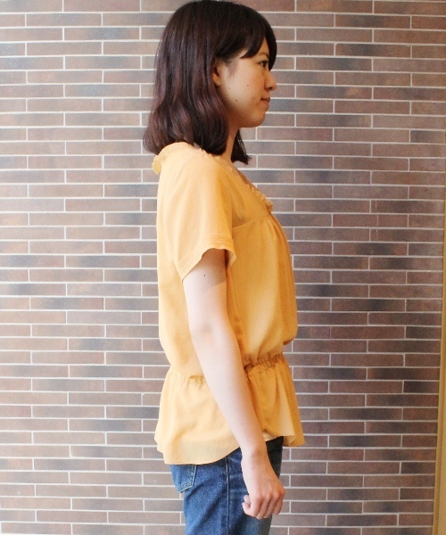 JOURNAL STANDARD（ジャーナルスタンダード）の「☆スキンジョーゼットぺプラムブラウス_#（シャツ/ブラウス・レディース・ネイビー/イエロー/ブルー・FREE）」の5枚目の写真