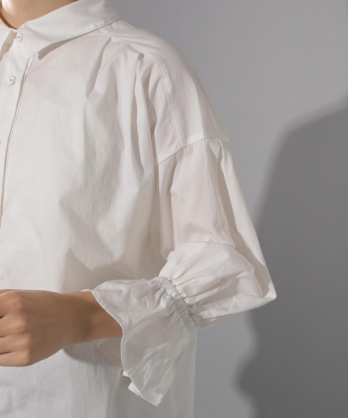 PAGEBOY(ページボーイ)の「キャンディスリーブシャツ(シャツ/ブラウス・レディース・オフホワイト/ブラック/カーキ・FREE)」の13枚目の写真