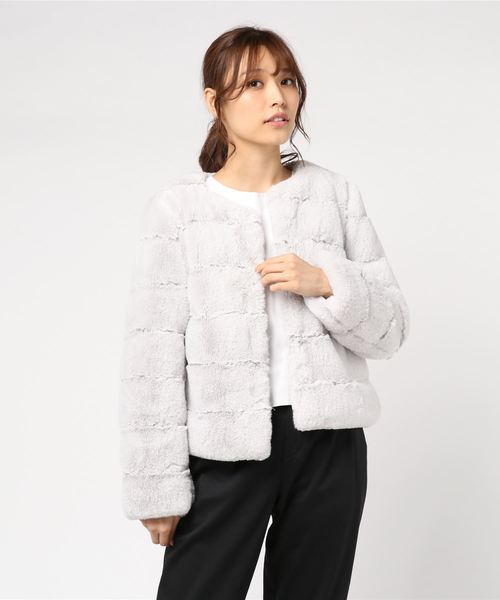 Petit Honfleur（プチオンフルール）の「ジャガードファージャケット（ムートンコート・レディース・アイボリー/グレー/ブラック・9号/11号）」の8枚目の写真