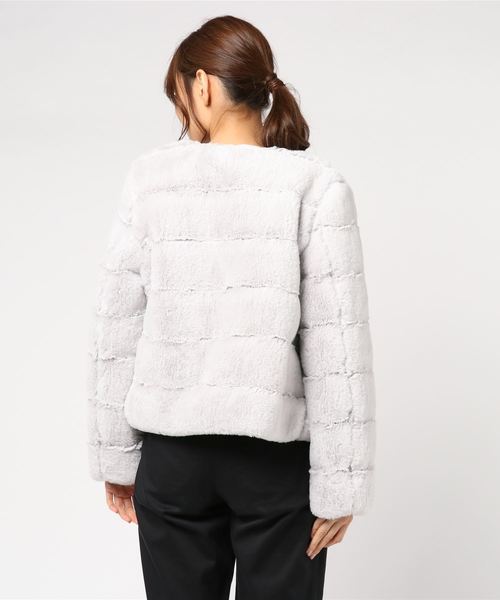 Petit Honfleur（プチオンフルール）の「ジャガードファージャケット（ムートンコート・レディース・アイボリー/グレー/ブラック・9号/11号）」の5枚目の写真