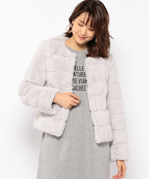 Petit Honfleur（プチオンフルール）の「ジャガードファージャケット（ムートンコート・レディース・アイボリー/グレー/ブラック・9号/11号）」の13枚目の写真